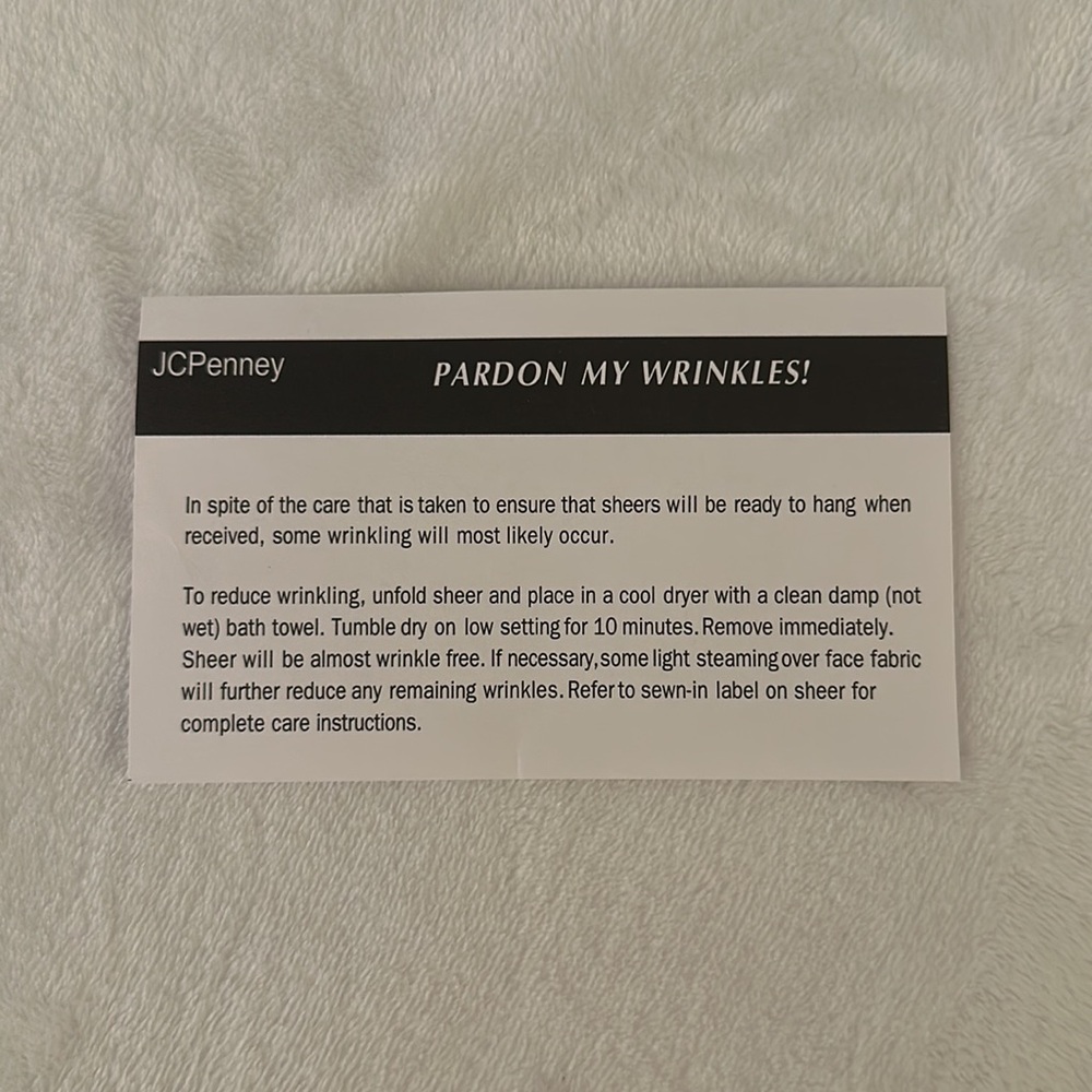 Tailored Valance - Picture 4 of 4